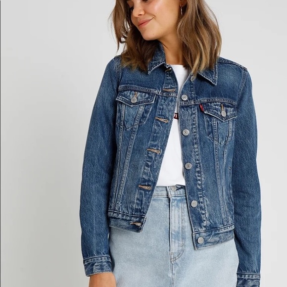 Levi's Jackets & Blazers - Levi’s Original Denim Jacket S
